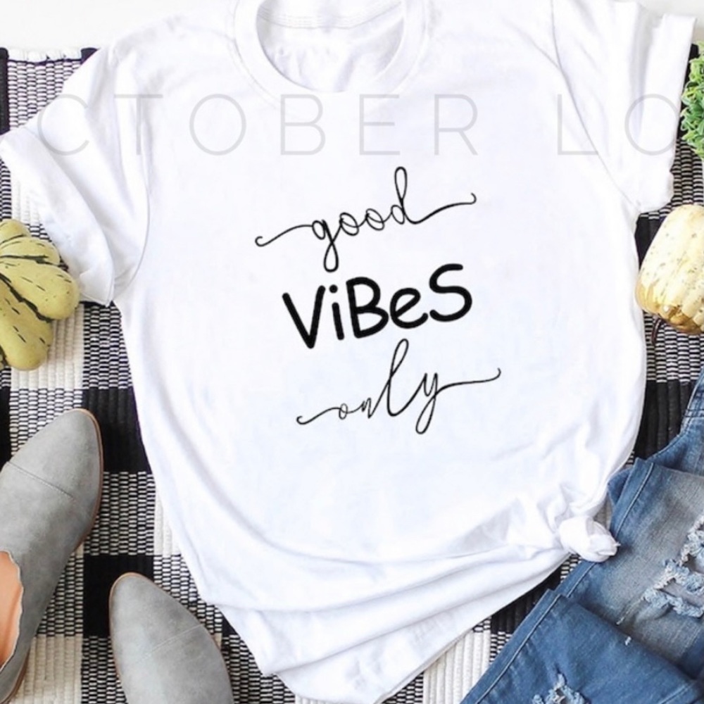 Good Vibes Only Tee